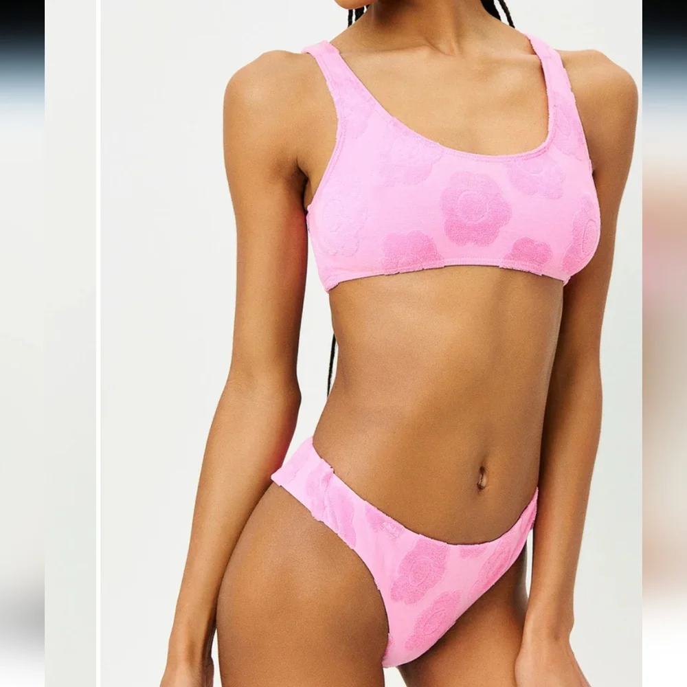 Frankies Bikinis pink swimsuit size xs